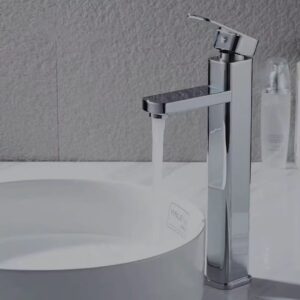 SQUARE VANITY TAP