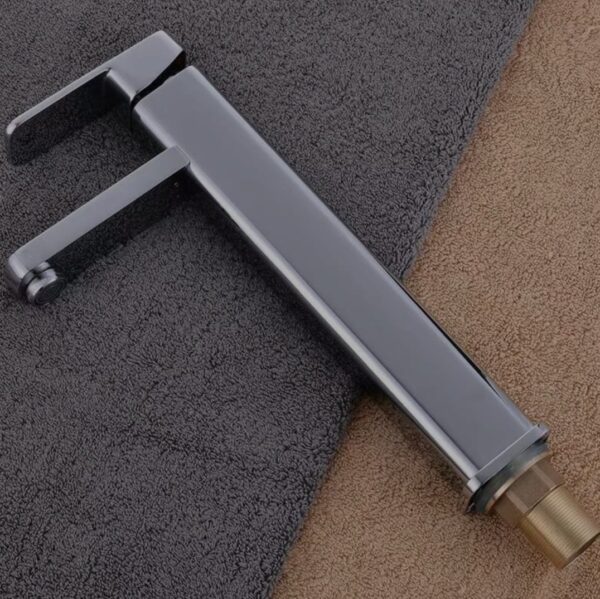 SQUARE VANITY TAP - Image 2
